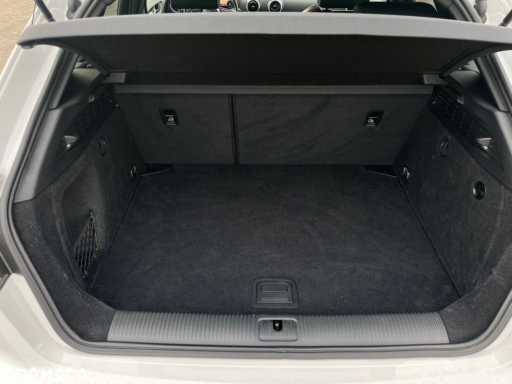 Audi A3 Sportback - 37