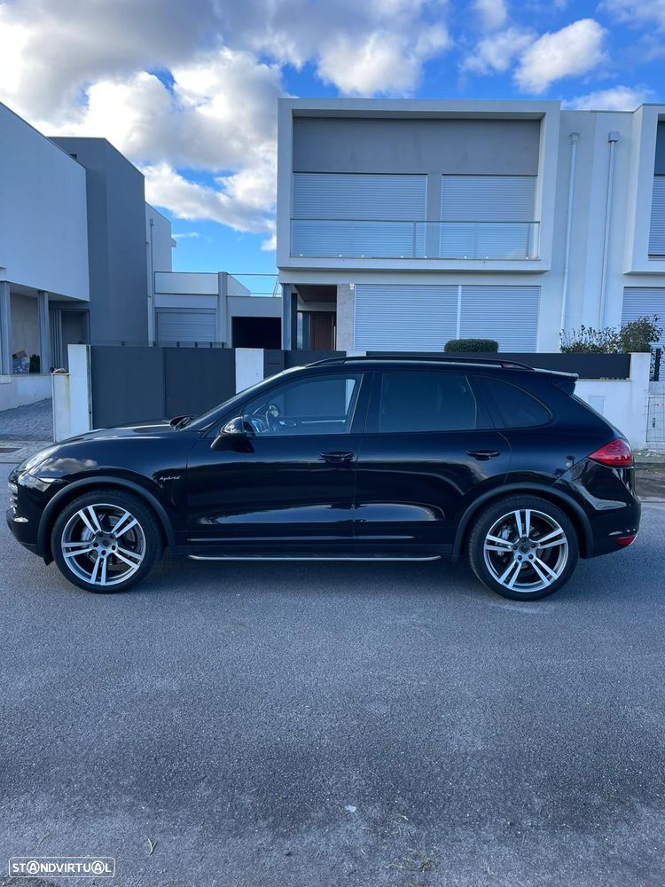 Porsche Cayenne S - 7