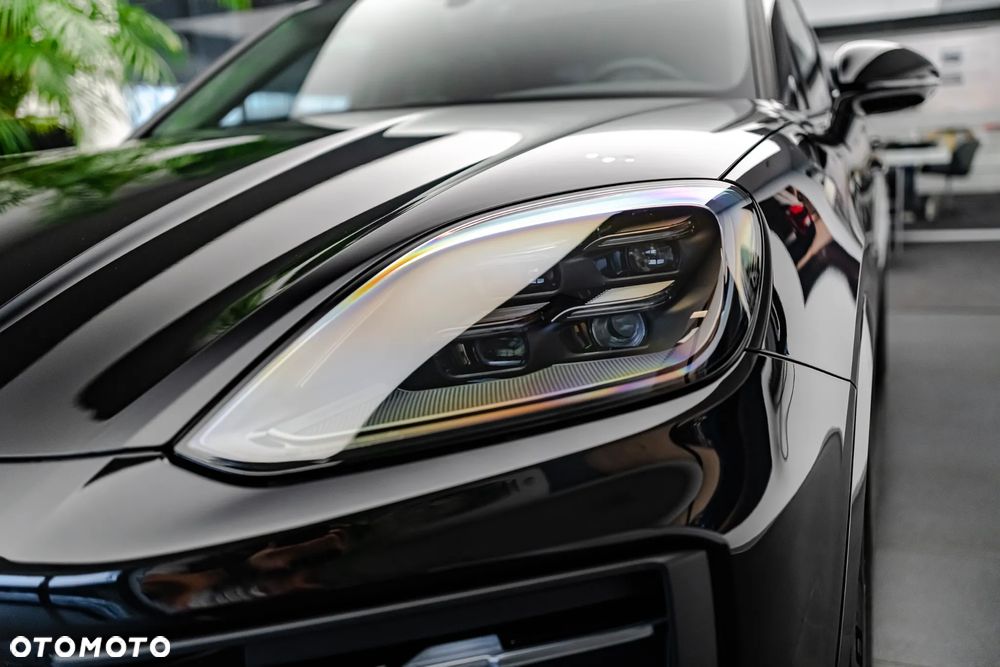 Porsche Cayenne Standard - 22