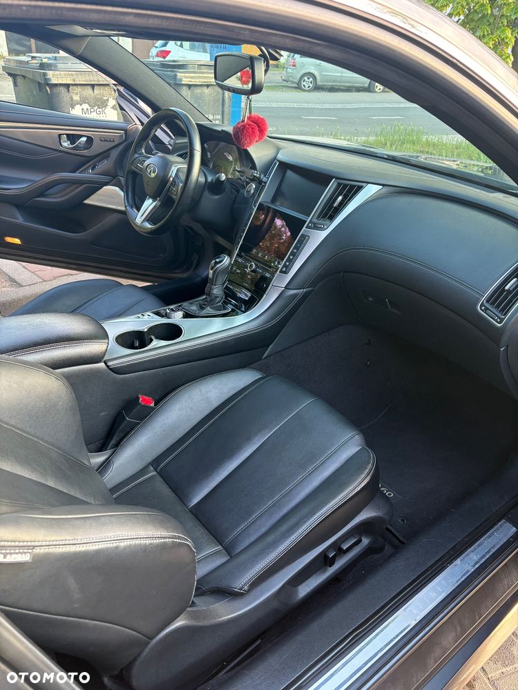 Infiniti Q60 Q60S 3.0t AWD Sport Tech - 12