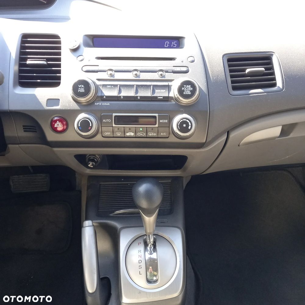 Honda Civic 1.3i-DSI i-VTEC IMA CVT - 8