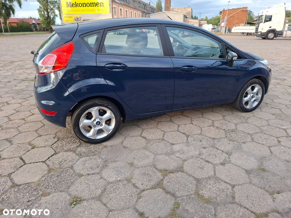 Ford Fiesta 1.25 Celebration - 14