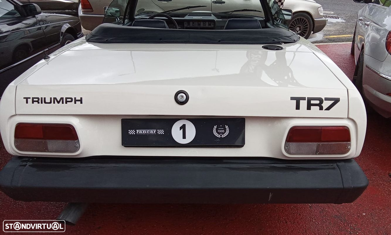 Triumph TR7 - 6