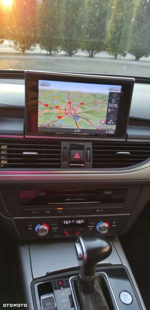 Audi A6 Avant - 11