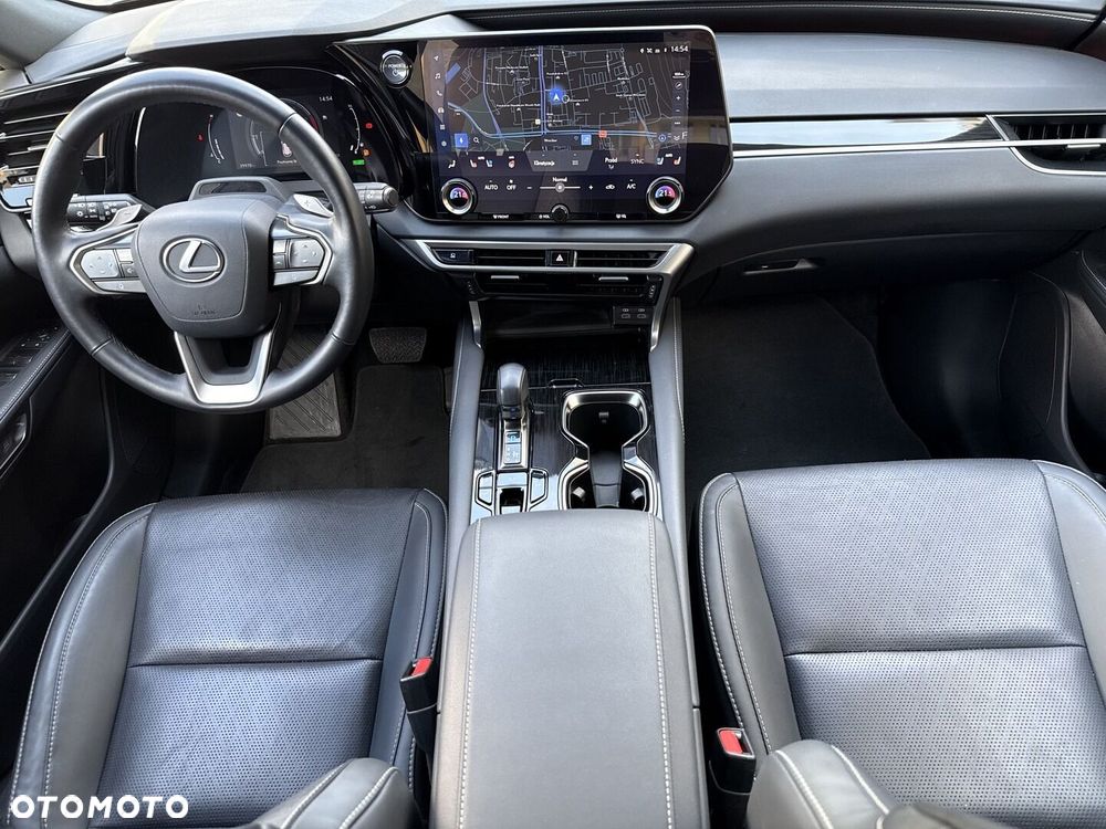 Lexus RX - 12