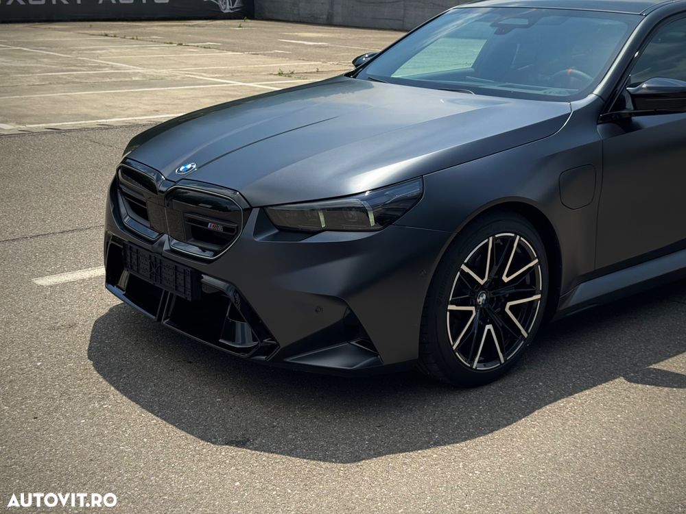 BMW M5 xDrive AT PHEV - 39