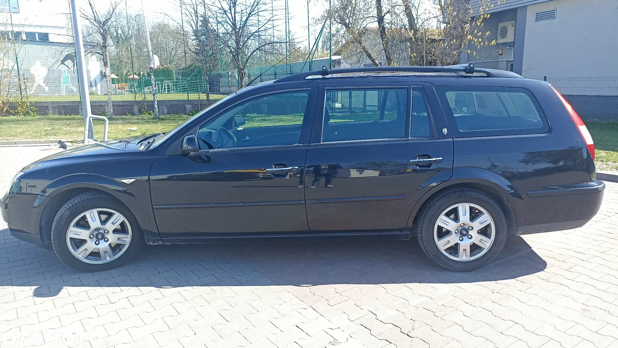 Ford Mondeo 2.0 TDCi Ghia - 23