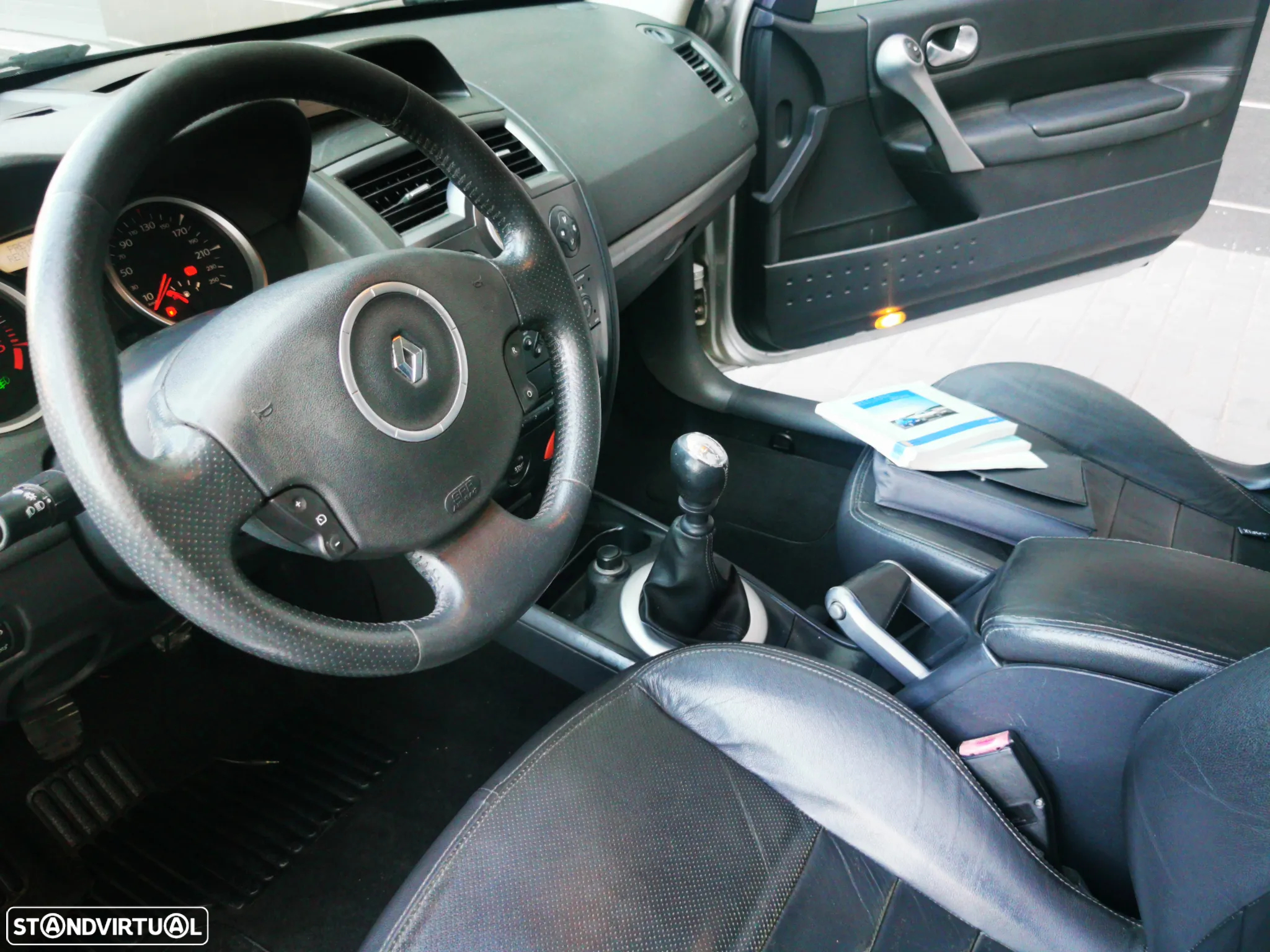 Renault Mégane 1.5 dCi SE Exclusive - 10