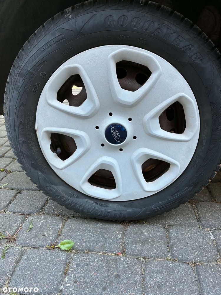Ford KA 1.2 Titanium EU5 - 4