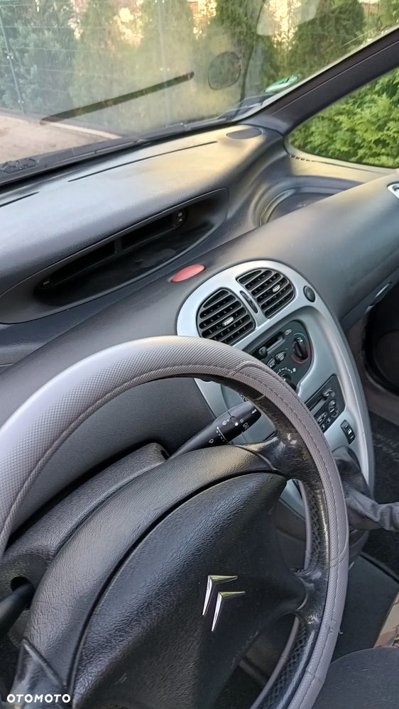 Citroën Xsara Picasso 1.6 HDI SX - 18