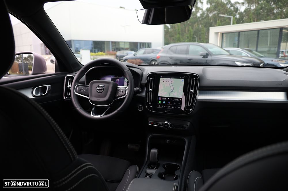 Volvo XC 40 2.0 B3 Core - 15