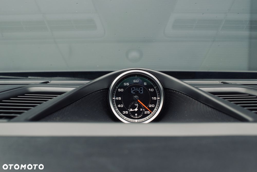 Porsche Panamera GTS - 17