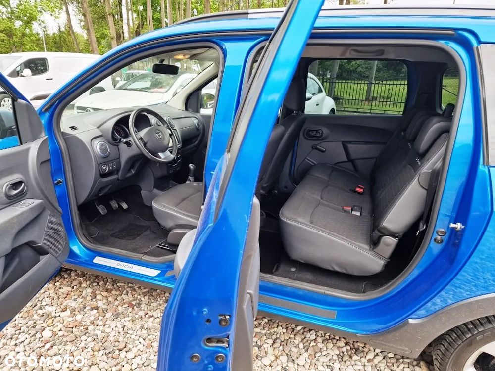 Dacia Lodgy TCe 115 Stepway - 9