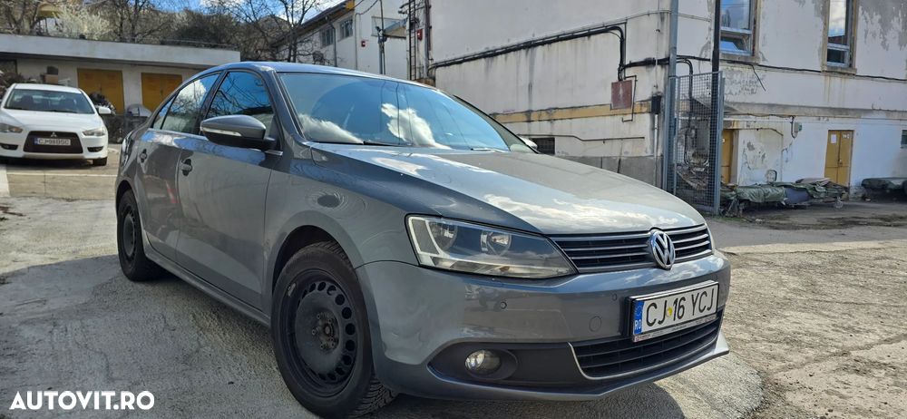 Volkswagen Jetta 1.6 TDI CR DPF Highline - 4
