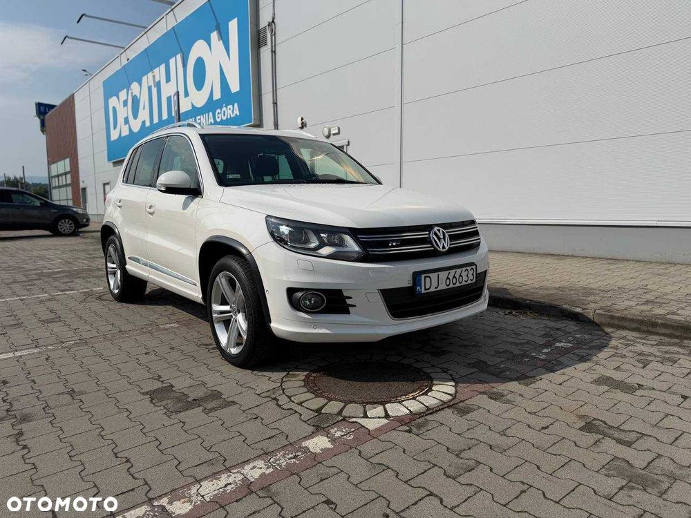 Volkswagen Tiguan - 1