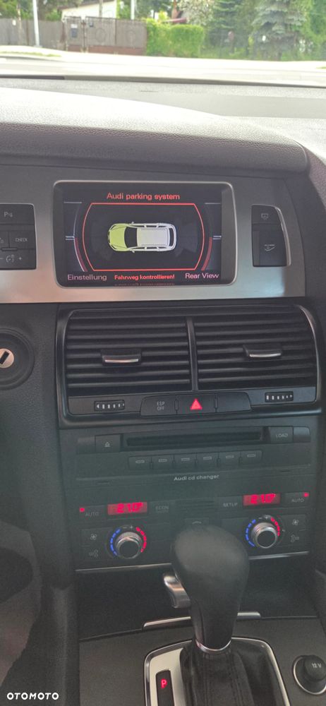 Audi Q7 3.0 TDI DPF Quattro Tiptronic - 26