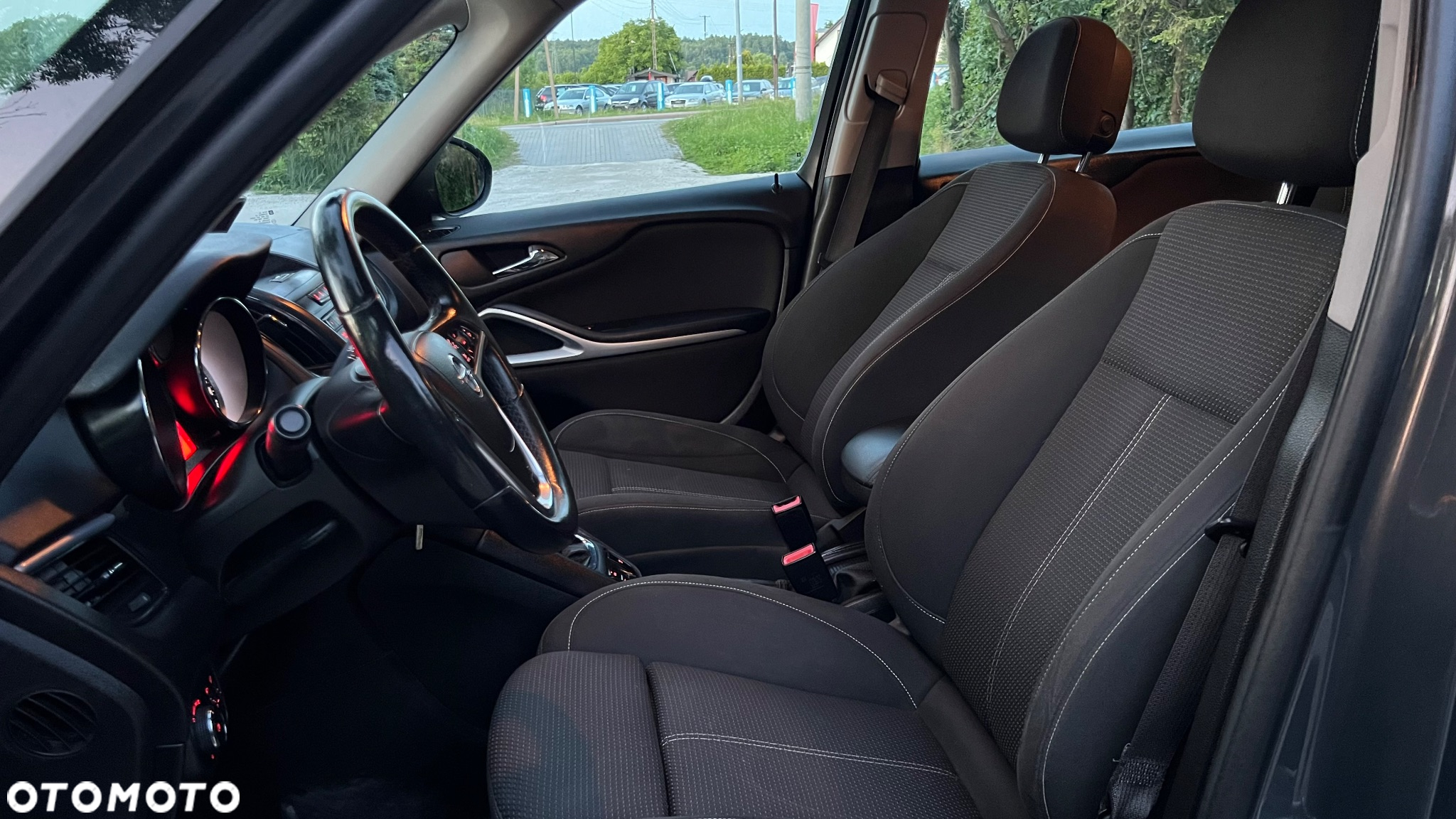 Opel Zafira - 11