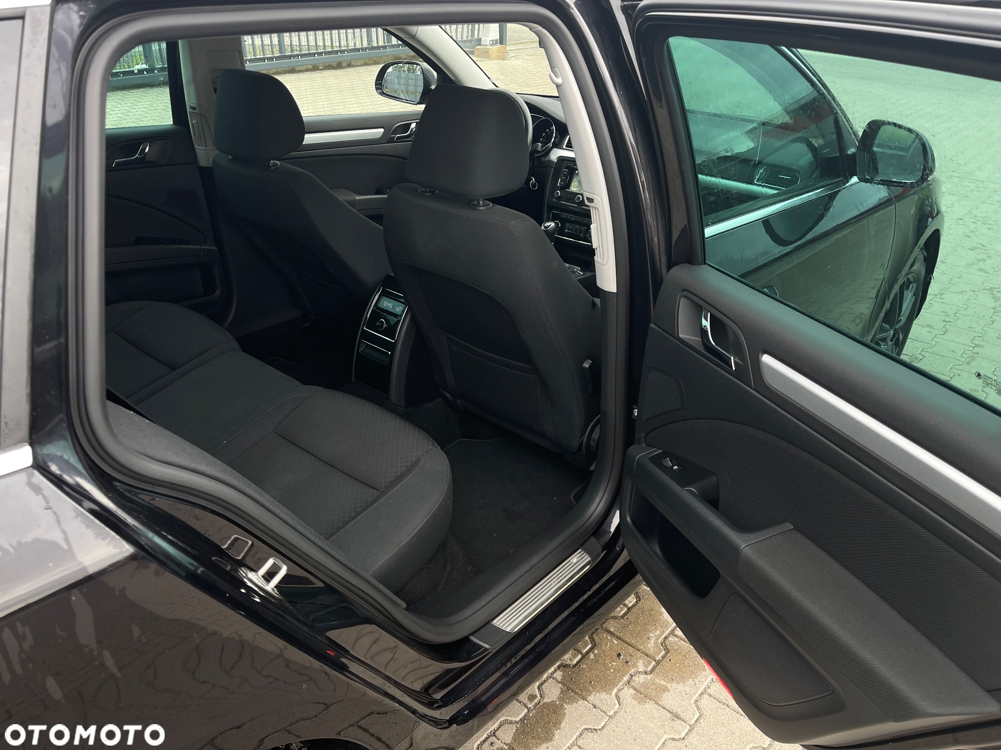 Skoda Superb 1.8 TSI Comfort - 9