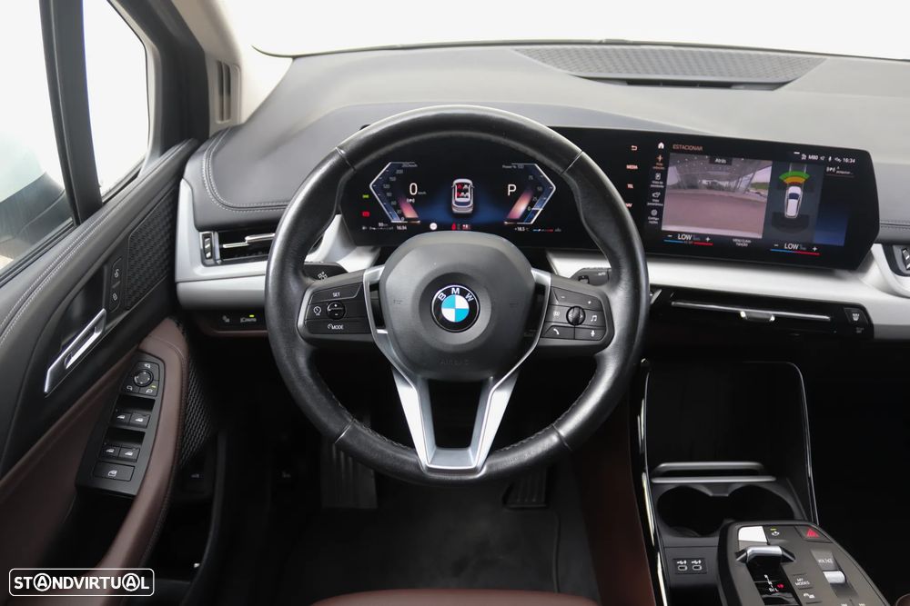 BMW 214 Active Tourer - 9