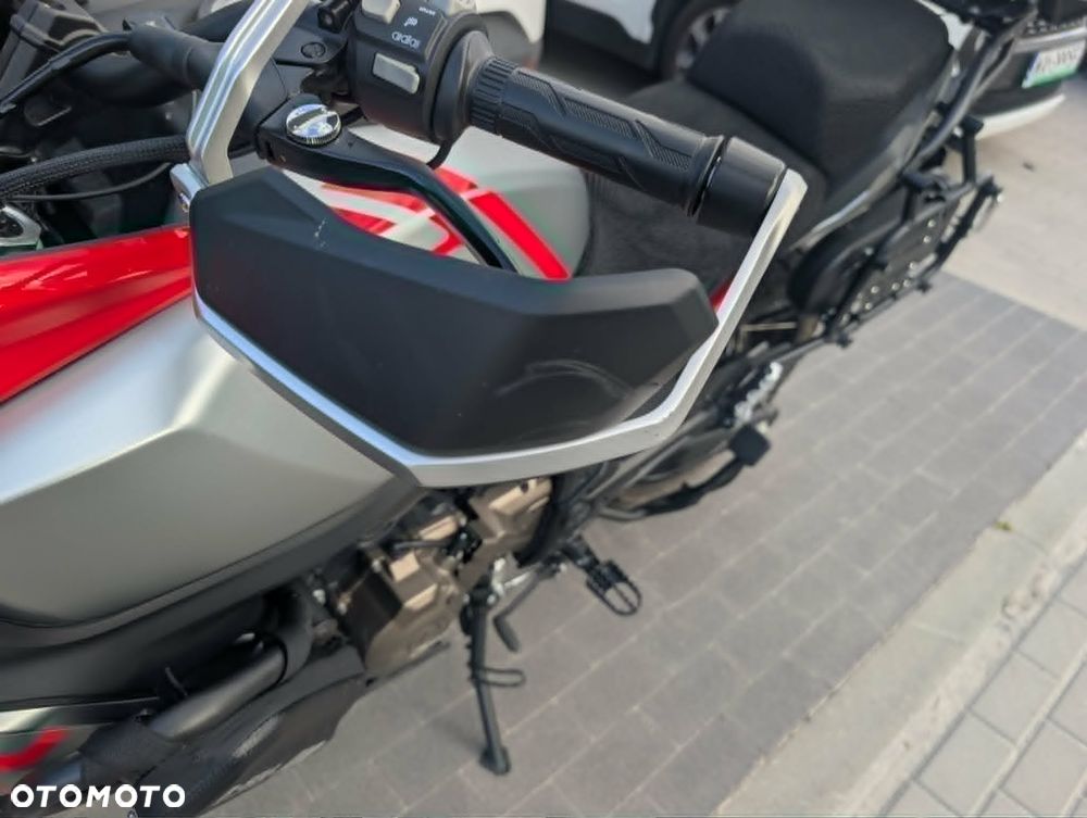 QJMOTOR SRT 600SX - 7