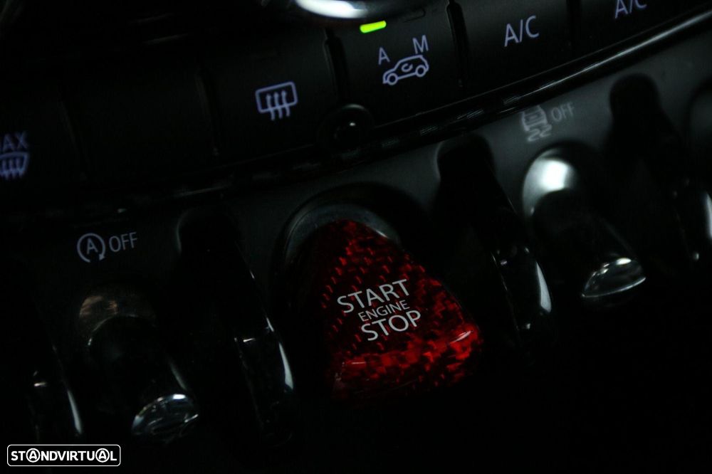 MINI 3 Portas John Cooper Works Essential - 23