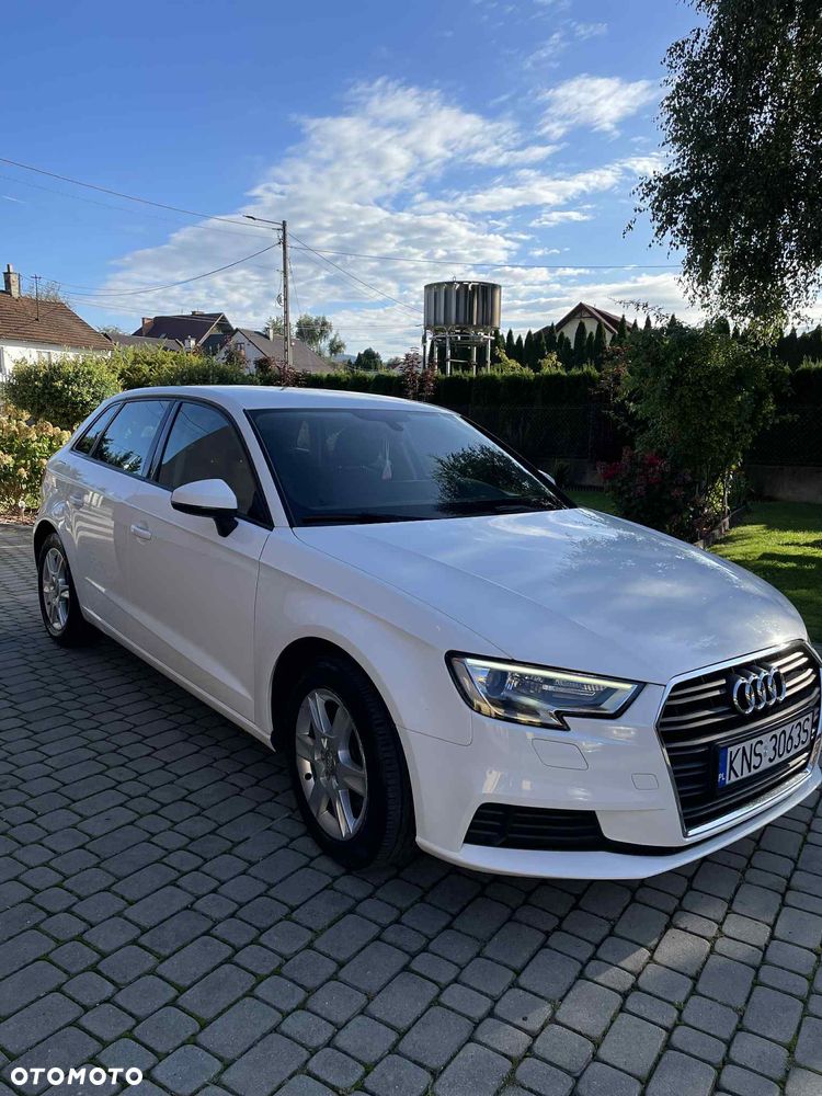 Audi A3 2.0 TDI Ambiente - 4