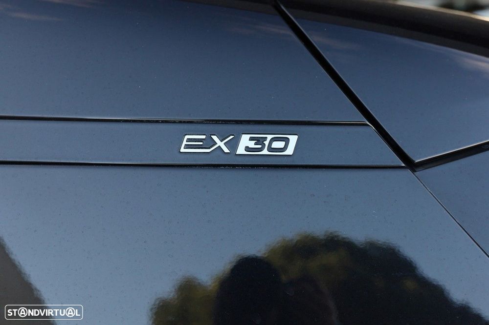 Volvo EX30 69 kWh Single Motor Extended Range Plus - 29