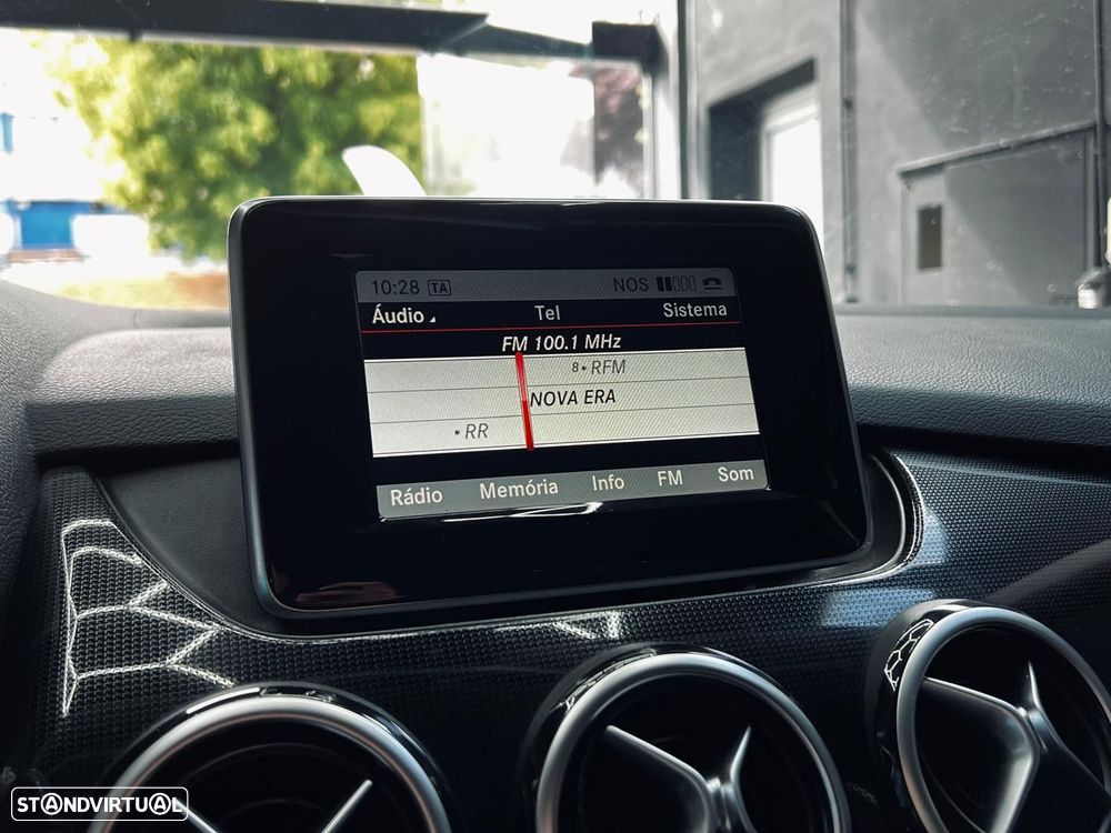 Mercedes-Benz B 180 d Style - 26