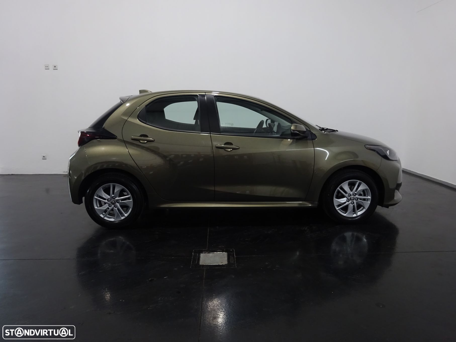 Toyota Yaris 1.0 VVT-i Comfort Plus - 14