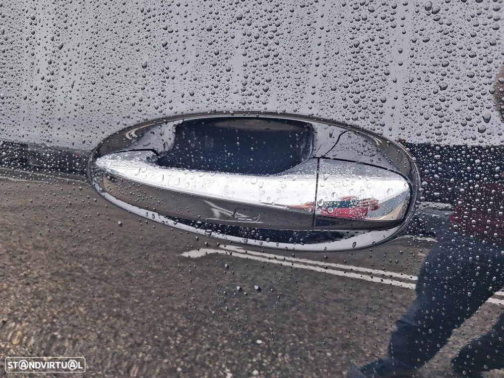 Mercedes-Benz EQA 250+ AMG Line - 8