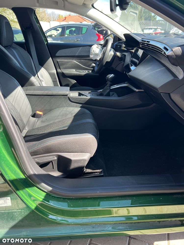 Peugeot 308 1.2 PureTech GPF Allure S&S - 8