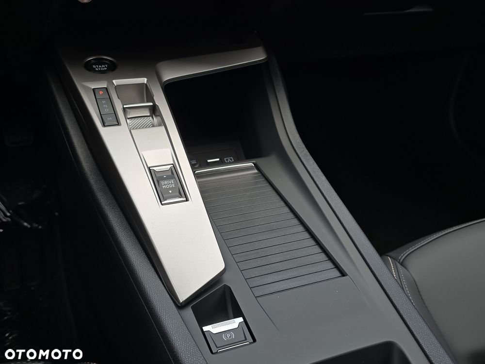 Peugeot 308 1.6 Hybrid PHEV GT E-DCS7 - 20