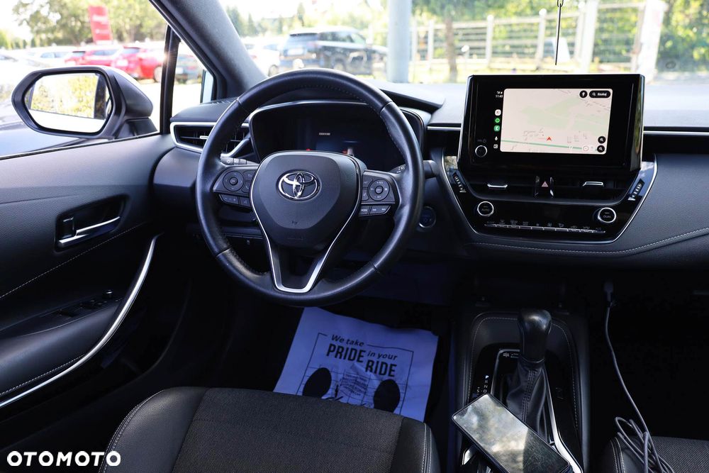 Toyota Corolla 2.0 Hybrid Executive - 34