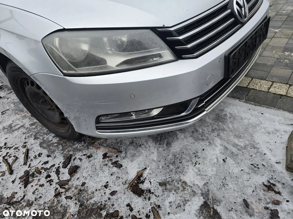 Sprzedam  kompletny  przód  vw Passat  b7  w kolorze  LA7W - 5