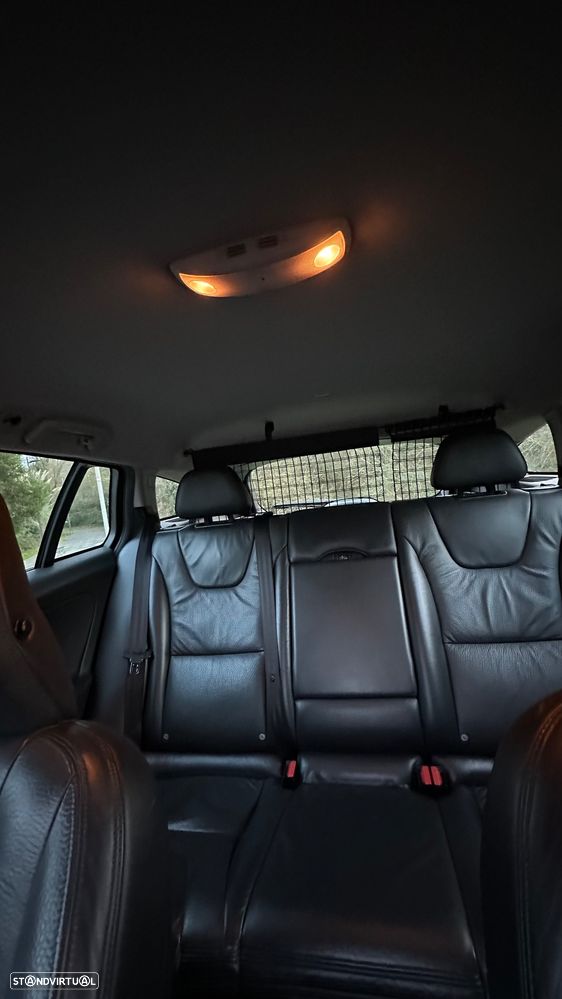 Volvo V60 2.0 D4 Summum Start/Stop - 17