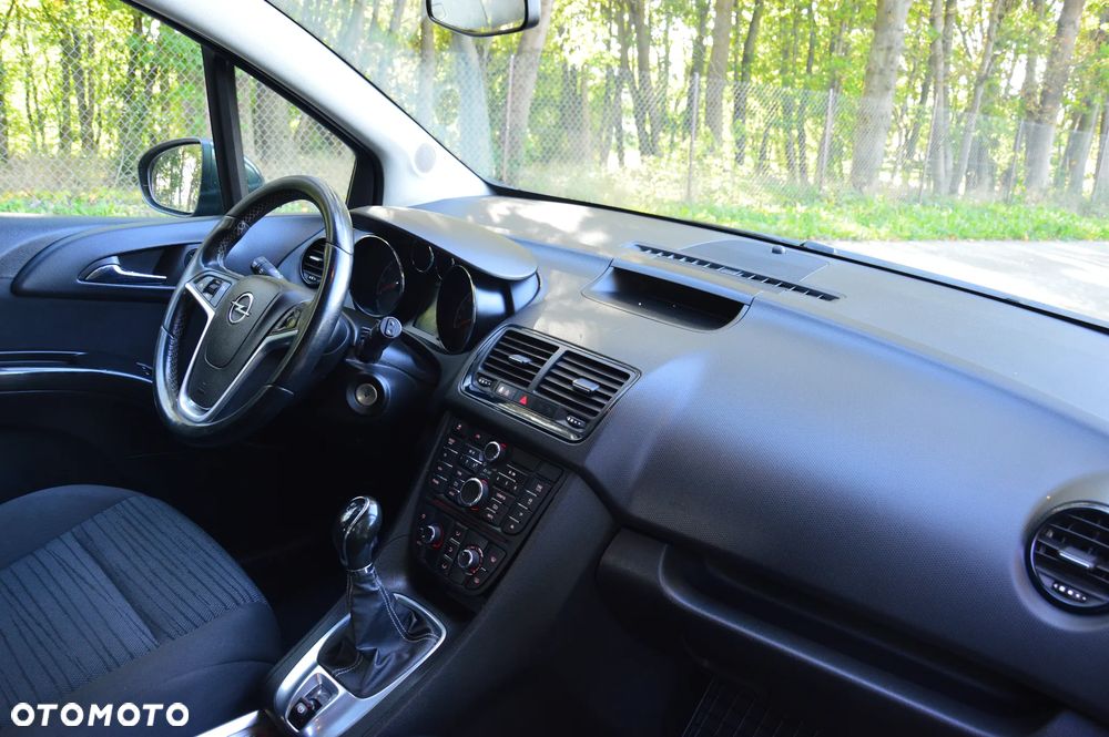 Opel Meriva - 17
