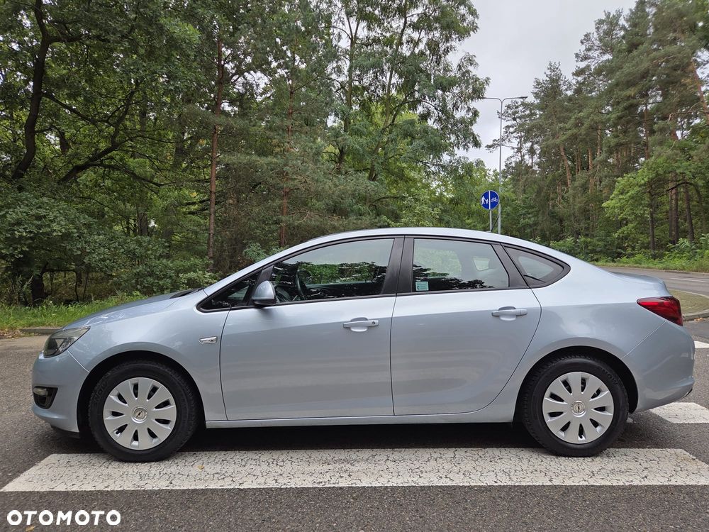 Opel Astra 2016 photo 3