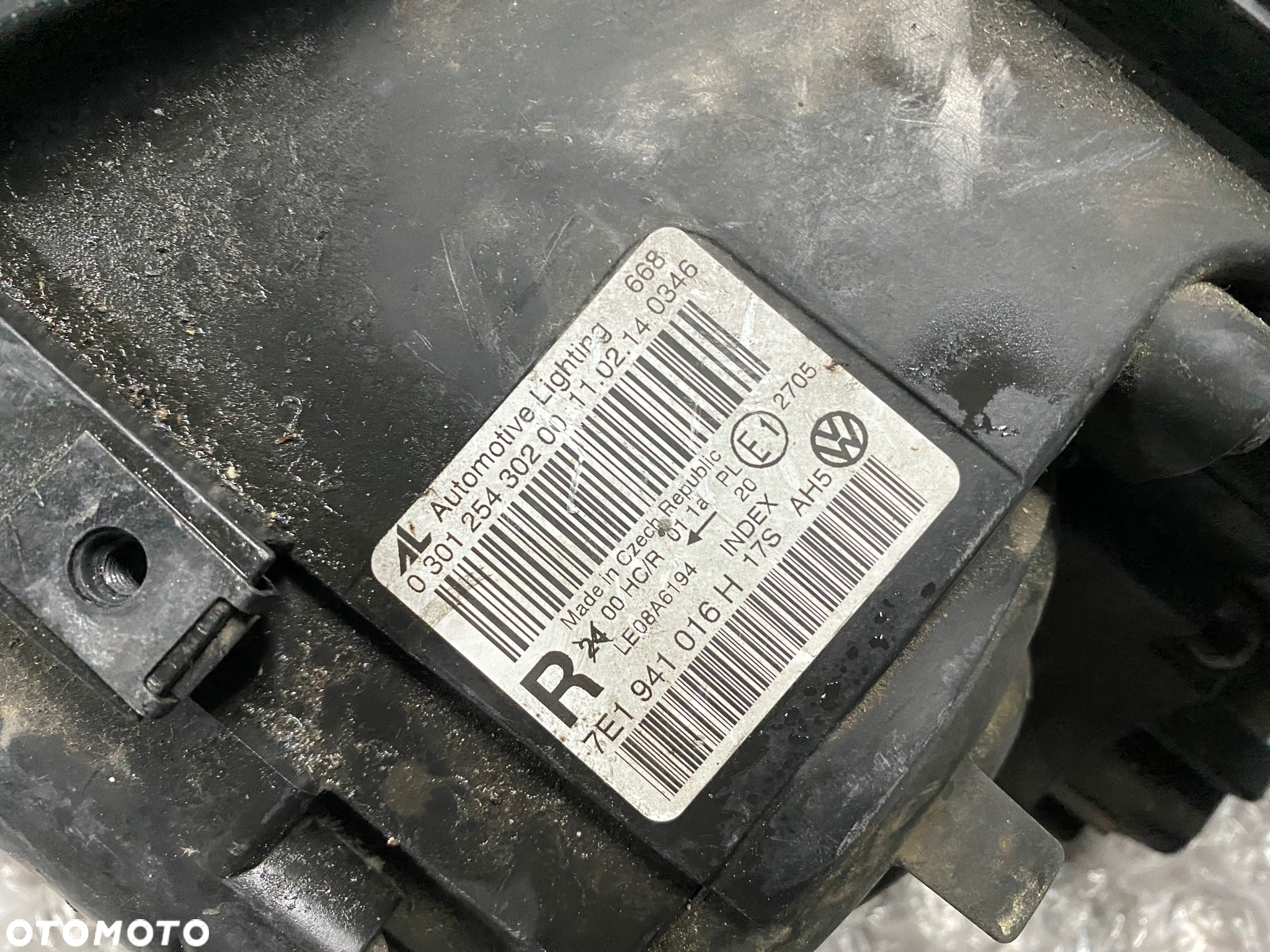 LAMPA PRAWA VW T5 LIFT MULTIVAN 7E1941016H - 9