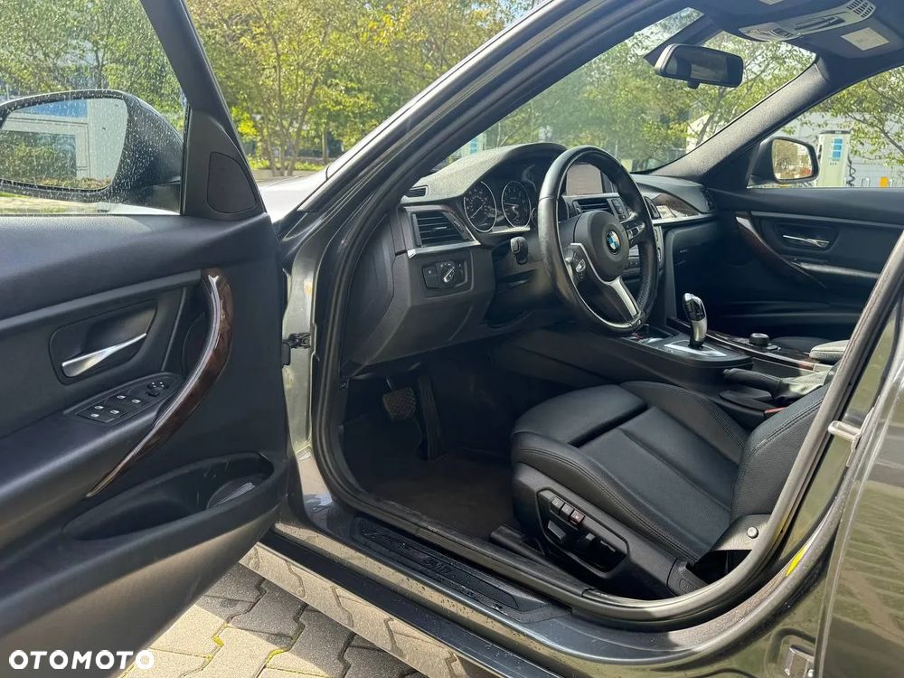 BMW Seria 3 320i Sport Line - 5