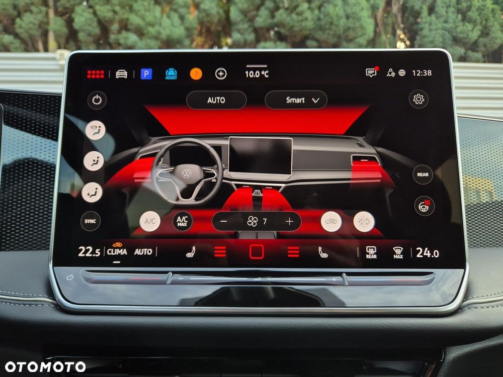 Volkswagen Passat - 24