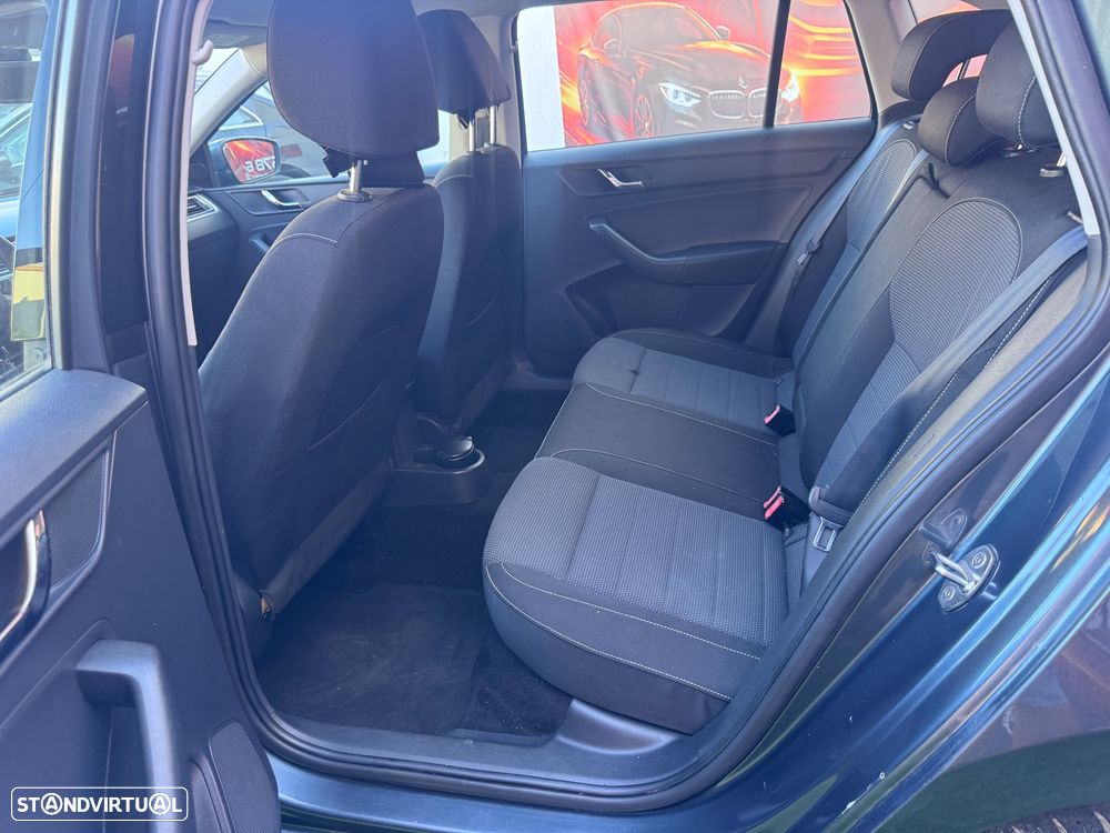 Skoda Rapid Spaceback 1.6 TDi Elegance - 15