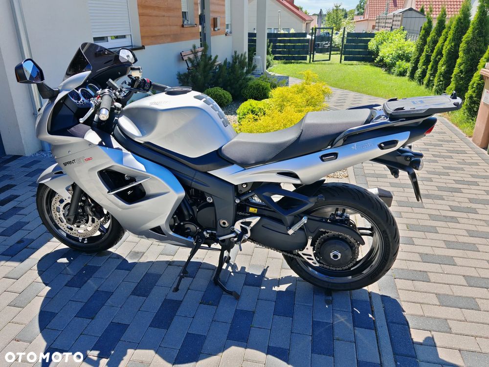 Triumph Sprint - 4