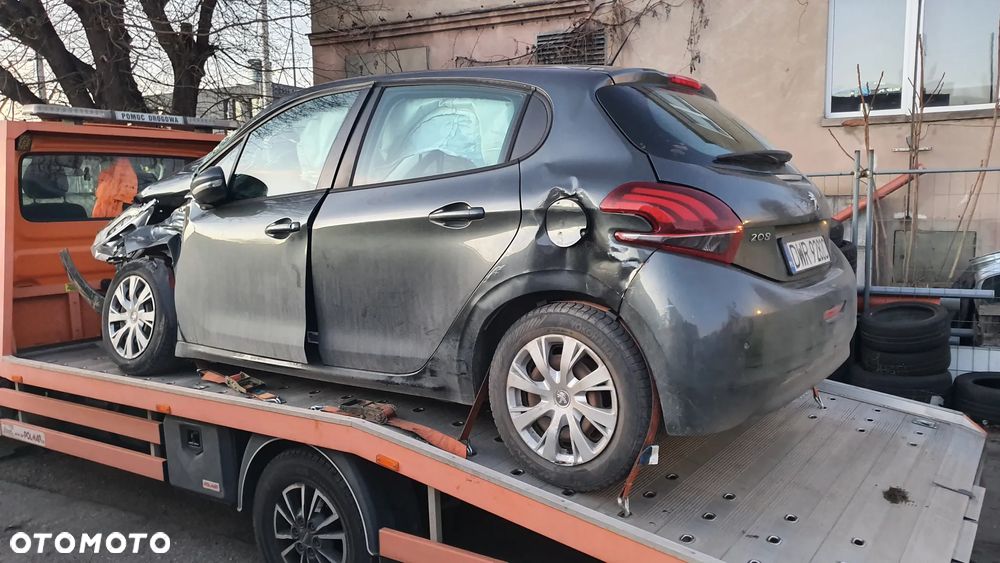 Peugeot 208 PureTech 82 Active - 5