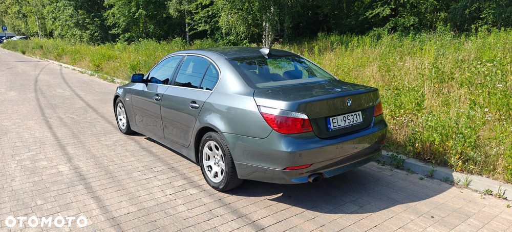 BMW Seria 5 520d - 5