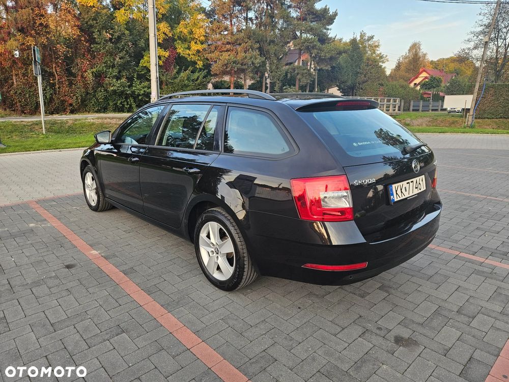 Skoda Octavia 1.6 TDI SCR Ambition - 5