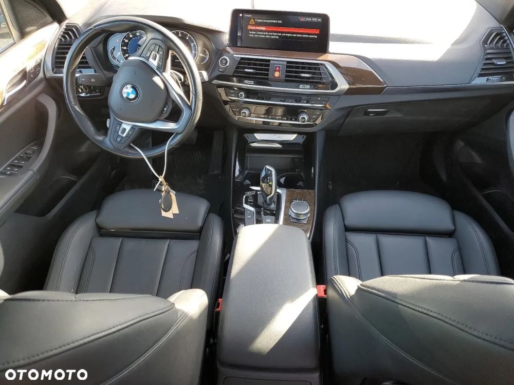 BMW X3 - 8