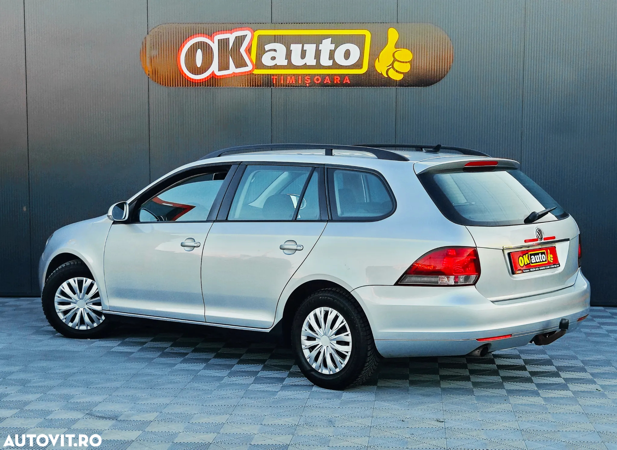 Volkswagen Golf - 3