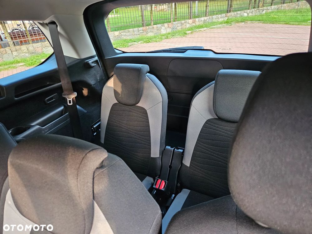 Citroën C4 Picasso - 11