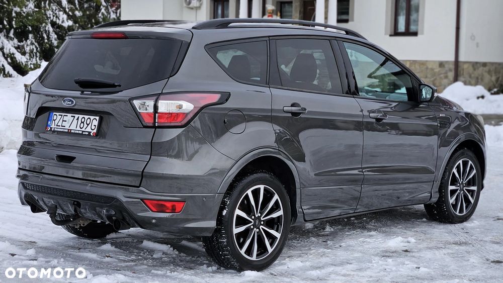 Ford Kuga 2.0 TDCi 4x2 ST-Line - 15