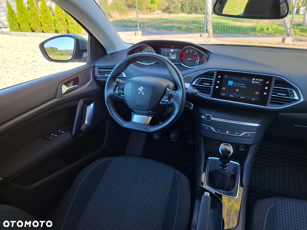 Peugeot 308 1.5 BlueHDi Active S&S - 36